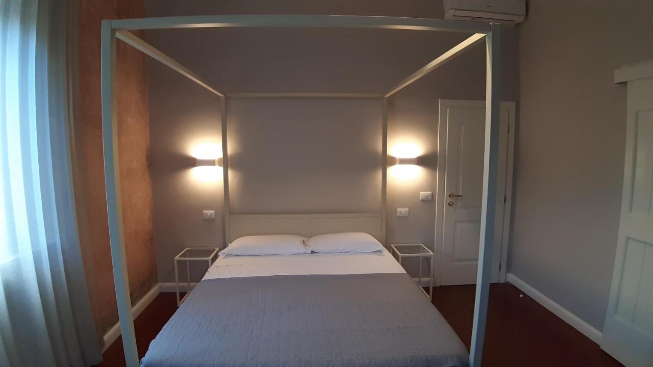 B&B Suite 44 Пезаро Экстерьер фото